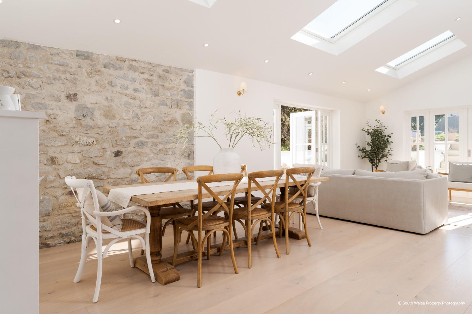 Heath House, 54 Eastgate, Cowbridge, Vale Of Glamorgan, CF71 7AB